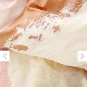 Urban Outfitters Bedding - Abstract Art King Duvet Cover Urban Outfitters Bedding - Abstract Art King Duvet Cover